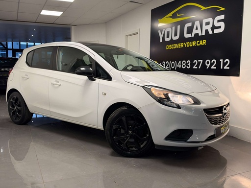Opel Corsa 1.2i Black Edition 1 Jaar Garantie